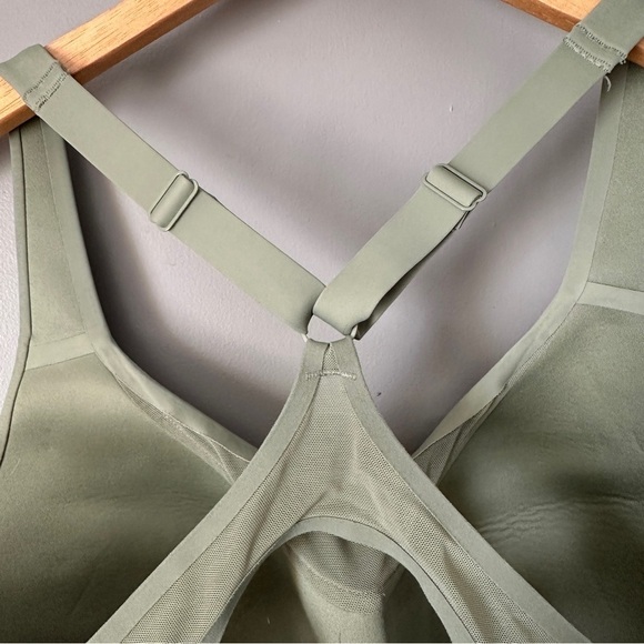 ATHLETA Women's Advance Bra Eucalyptus Olive 38DD - Picture 6 of 11